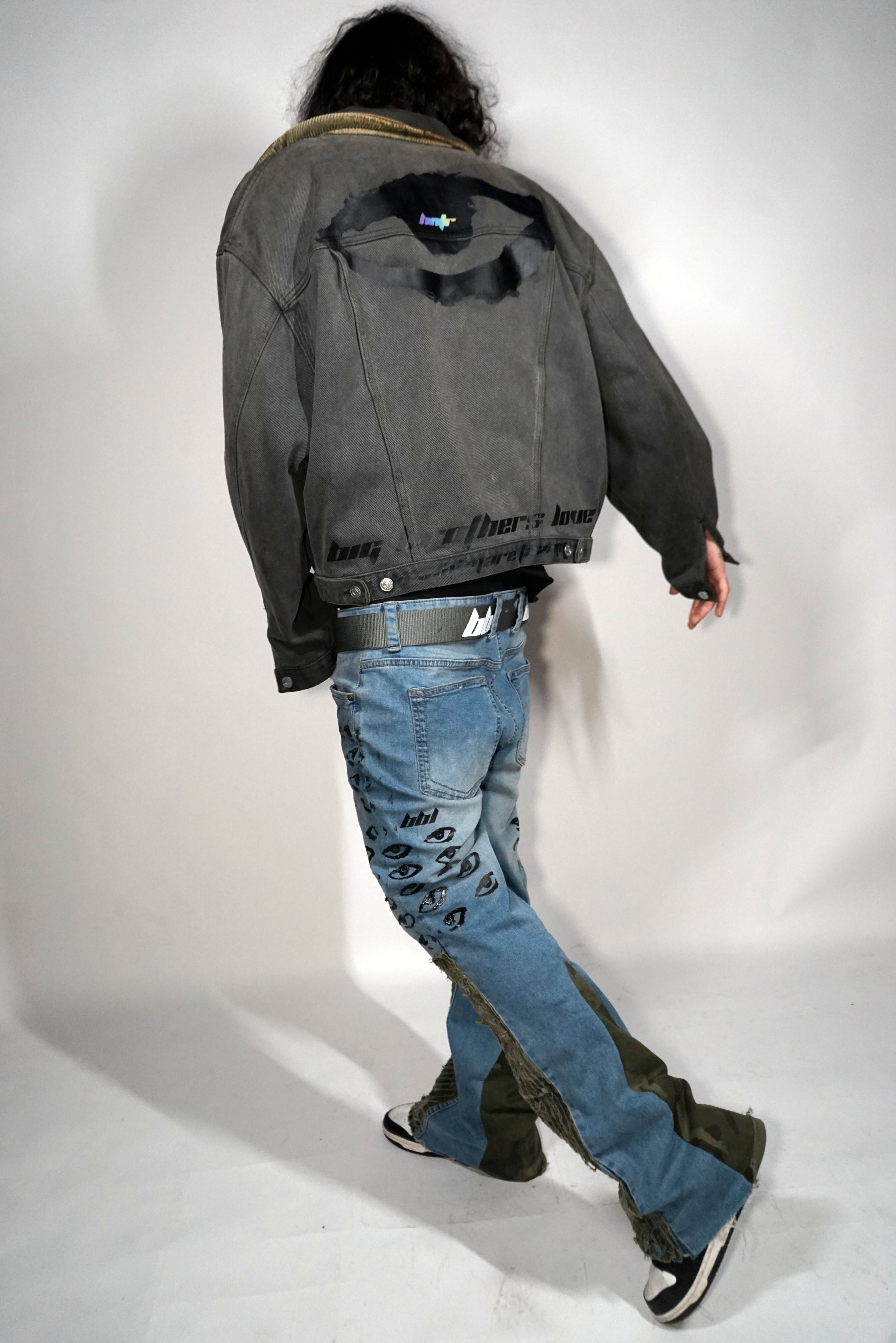 1/1 Insght arakhnid kamo denim