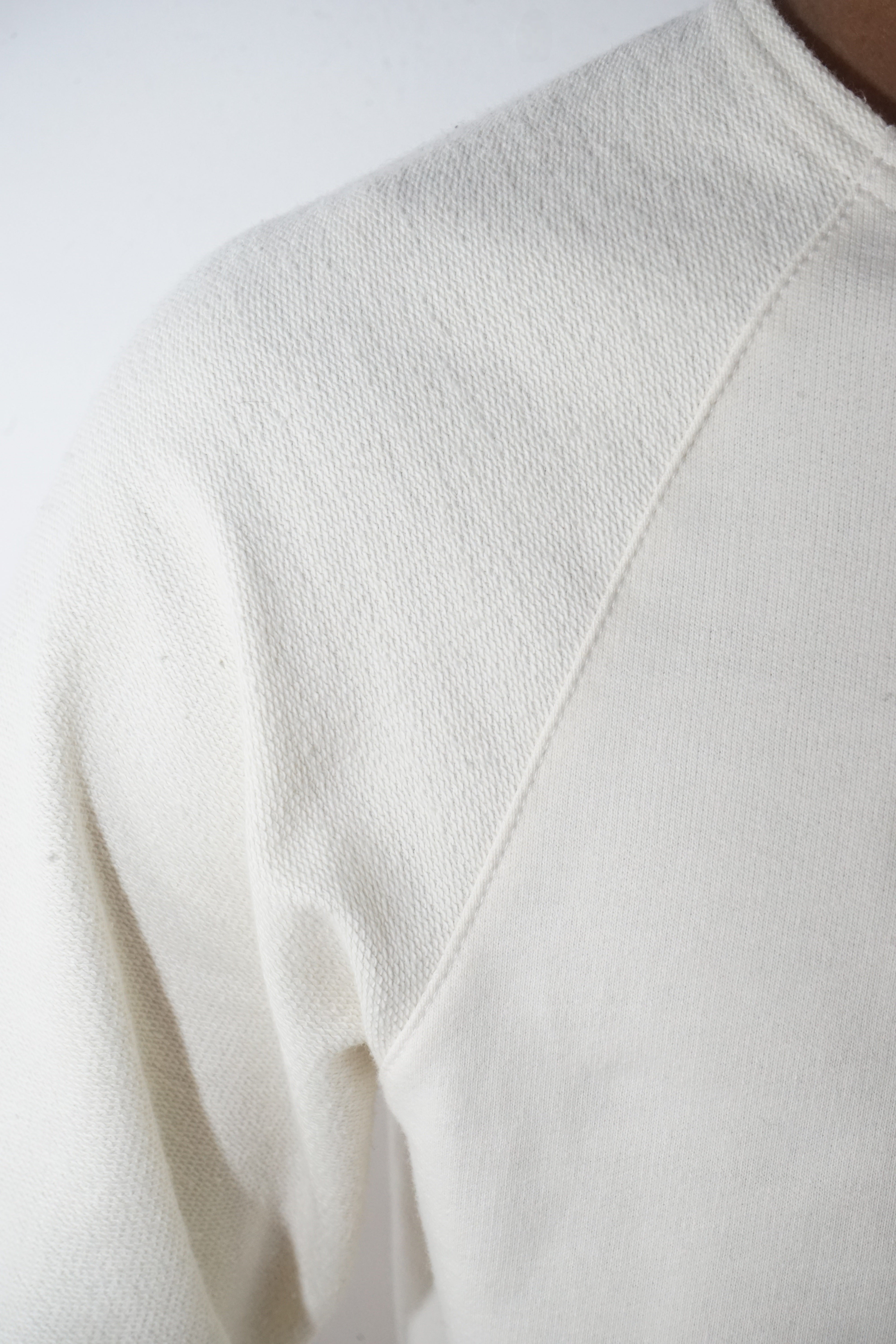 Long sleeve cropped raglan